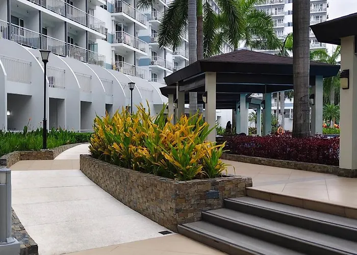 Shell Residences Near Moa, Smx And Naia Airport- Jeric * Manila